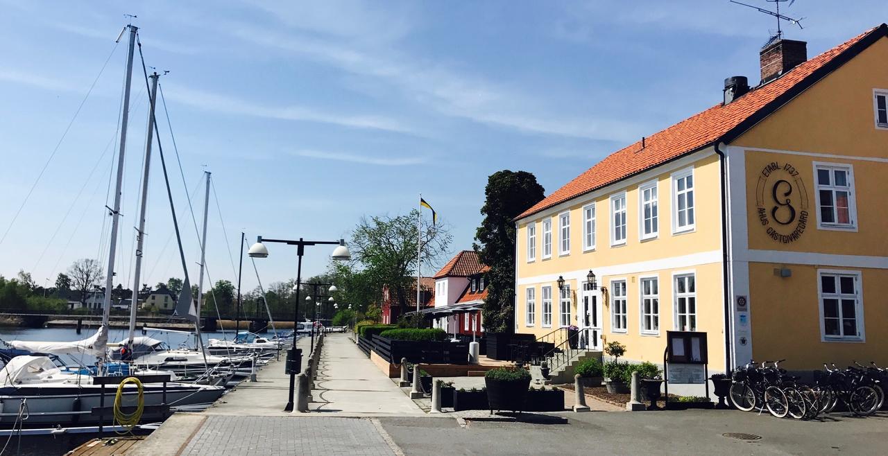 Ahus Gaestgivaregard Zewnętrze zdjęcie